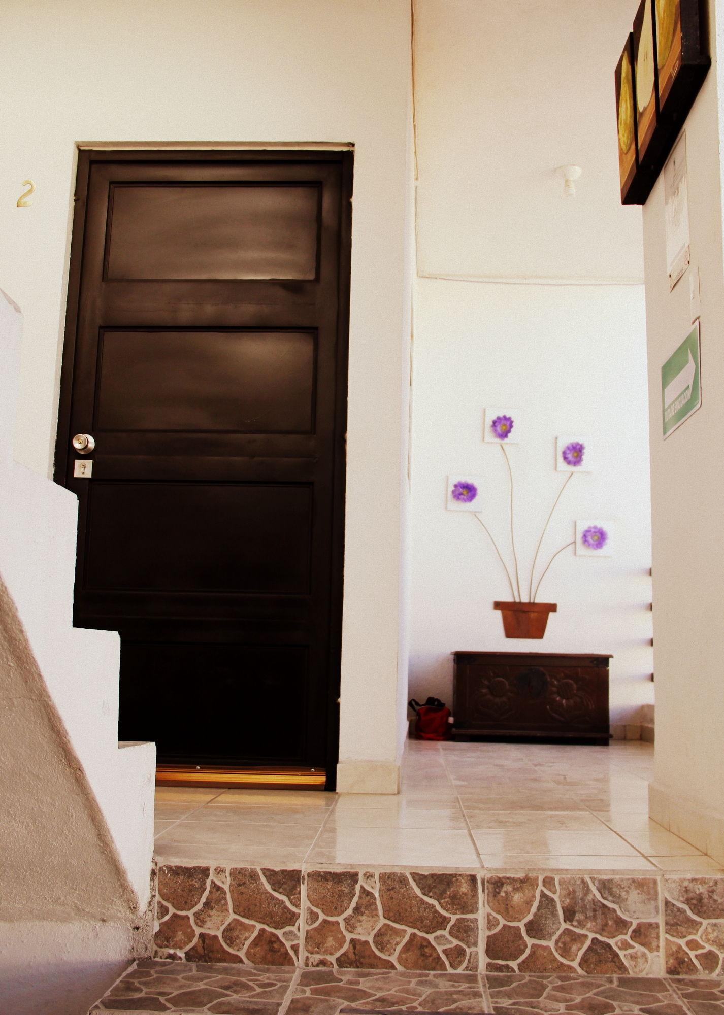 Residencia San Pablo Hostel Queretaro Exterior photo
